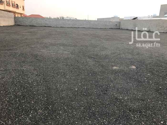 1238062 مستودع
٣ غرف
٣ حمامات
عداد كهرباء