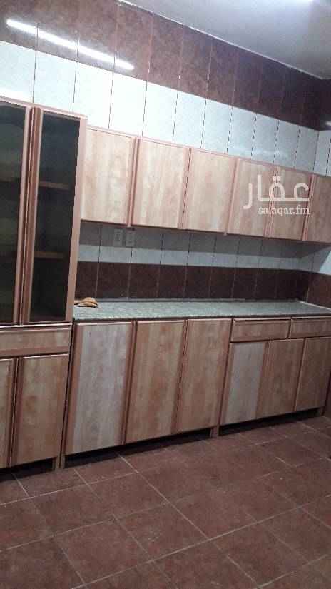 1750029 شقه للايجار بحي الجسر تتكون الشقه من غرفتين نوم ومجلس وصاله ومطبخ وحمامين الشقه في الدور الثالث السعر المطلوب ١٩ الف ريال