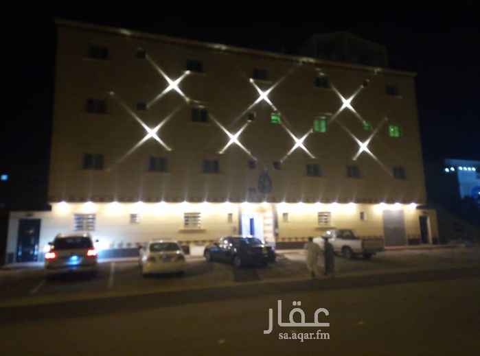 1459765 شقه جديد دوبلكس فخمه جدا جدا وسيعه جدا عمارة السلطان فيها ست غرف منها غرفه مستر
اولا مجلس رجال وسيع جدا ومقلط ومجلس نساء وصاله ومطبخ ودورتين مياه
وفوق يوجد ثلاث غرف نوم وسيعه منها غرفه مستر وصاله وسيع ودورتين مياه (وسطح خاص) الشقه موقع حلو وقريب جميع الخدمات
كهرب مستقل وماء مستقل
موقعها شارع ينبع دوار المجد
إيجارها 28000 (دفعتين)