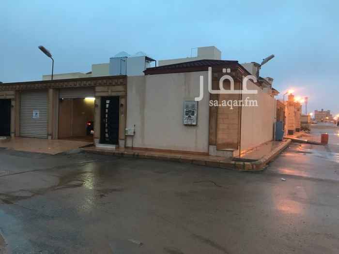 1271112 استراحه للايجار غرفتين ومطبخ وحمام ومجلس وحمام خارجي ، مساحته١٧٥ ببريده بحي سلطانه
سنوي٢٠ الف