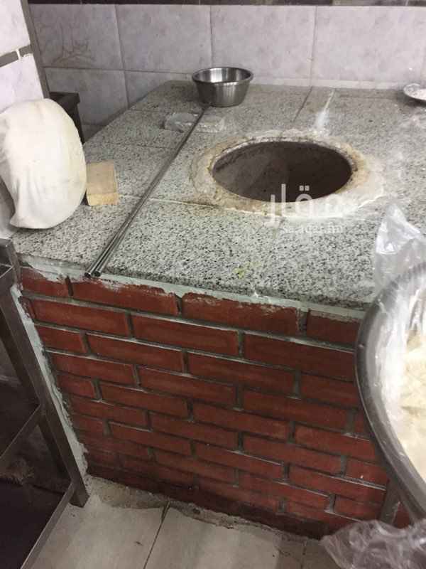 1296112 مطعم مع السكن للتقبيل بحي العتيبيه شارع الجزائر
جاهز بكافه المعدات للكبسات العربيه والاكلات الهنديه والمشويات
كما يوجد سكن خلفي يتسع ل60عامل
مساحه المطعم مع السكن 600متر
بالاضافه المطعم مزود بـ 8كاميرات مراقبه
ويقع على شارعين
سبب التقبيل :لعدم التفرغ
انا مجرد معلن
سعر التقبيل الافضل يكون بعد المعاينه وتتفق مع المالك شخصيا