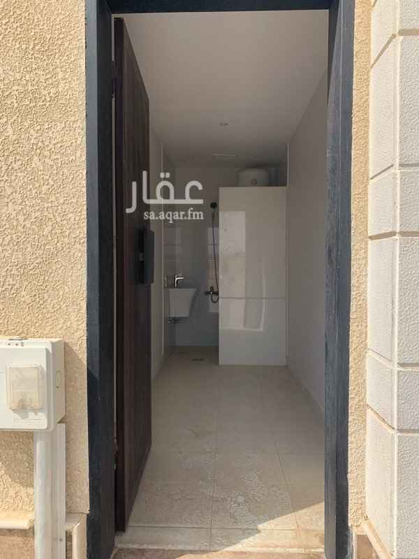 1402180 غرفة سائق مع دورة مياه اعزكم الله جديدة لم تستخدم ولا راكب بها شيء.
السعر:
سنوي 7000
شهري 650
الكهرباء و الماء مشمول السعر للإستخدام الشخصي