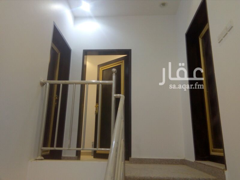 1118584 للايجار شقه فاخره
شمال الرياض مخطط العارض
قريب من طريق الملك عبدالعزيز
مواصفاتها
مدخلين /مجلس رجال - دورة مياة - مطبخ - صالة كبير - 2غرف نوم - دورة مياة
قيمة الإيجار 17الف سنوي دفعتين
تواصل /0560598899
