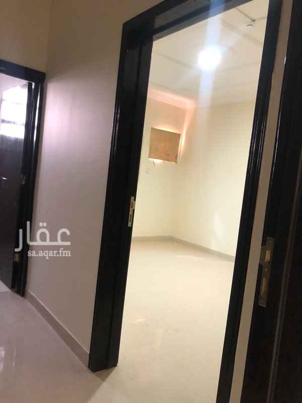 1400733 شقق عزاب في حي نمار جديده مكيفات ومطابخ راكبه
للتواصل 00560655392 ابو تركي