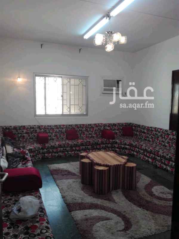 1759330 شقه للايجار جده (حي الأمير فواز الجنوبي)
مكونه من
٥ غرف
( غرفه نوم مؤثثه بالكامل و بها حمام + غرفتين نوم + مجلس كبير مجهز بالكامل + مقلط مجهز بالكامل )
بها ٢ شاشه تليفزيون ٣٢ بوصه و ٤٢ بوصه
به ٧ مكيفات
٣ حمام
صاله
مطبخ راكب به غرفه خزين
بلكونه
الشقه مجدده بالكامل
مصعد
موقف سيارة خاص
الايجار السنوي ٤٠ الف ريال علي دفعات قابل للتفاوض للجادين فقط
للتواصل واتس
0560720432