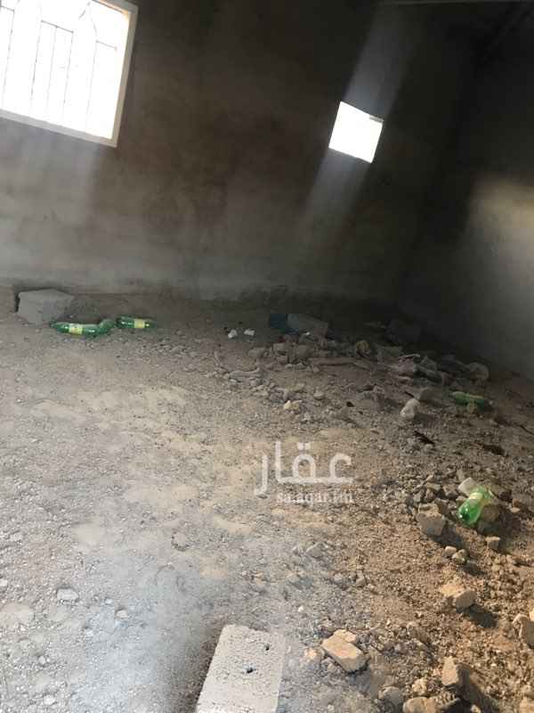 813164 للبيع استراحة عظم بوثيقة بحي الجعرانة مساحتها 1500
قسم النساء مكون من ٣ غرف وصالتين ودورتين مياه ومجلس نساء وحوش
قسم الرجال مكون من مجلس ودورة مياه وحوش
كما انه تأسيس السباكة والكهرباء كاملاً وتم تركيب كمر امريكي وجميع النوافذ والابواب موجوده لم يبقى سوى حاجات بسيطه مثل البويات والديكور والاثاث
قريبه من مدرسة ابتدائية كما انها في حي سكني ويوجد حولها كثير من الاستراحات وتم تقديم عليها كهرباء المطلوب 130000 قابل للتفاوض
التواصل على الرقم 0560886404 (( ولا تبخسوا الناس أشياءهم))