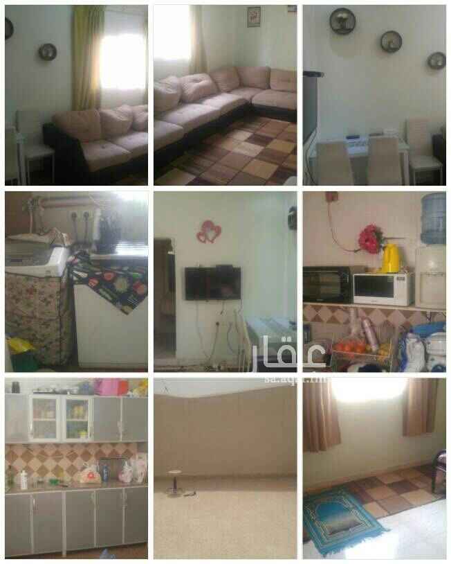 1555617 ملحق قمه في النظافه بمدخل خاص بفيلا جديده عباره عن غرفتين وحمامين ومطبخ وسطحين. مؤثثه بالكامل ومكيفات اسبليت الايجار لمده 3 شهور من نصف رمضان حني نصف ذي الحجه الايجار 6300. شامل الكهرباء والماءبجوار حديقه وجامع
للتواصل 0560930846