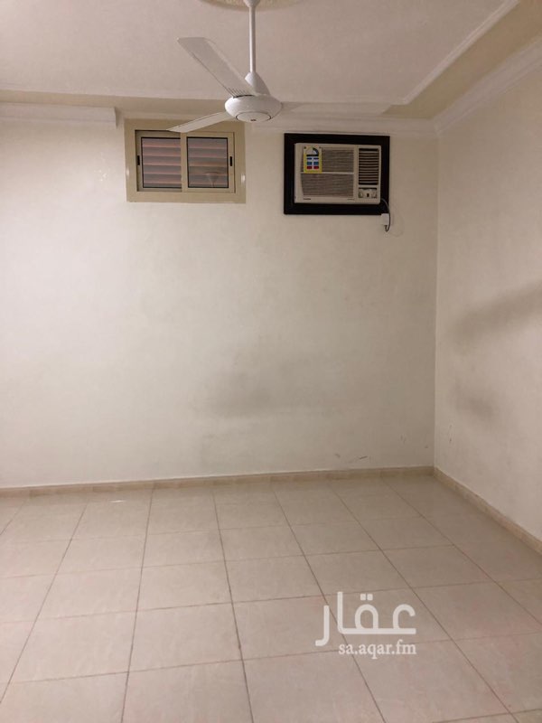 1552456 شقة فاخرة وتشطيبها شخصي مكونة من:
غرفة مكيفة وصالة مكيفة ومطبخ أوفس جاهز وحمام
الموقع : المدينة المنورة - حي العريض - بجوار شارع الامير محمد بن عبدالعزيز
( السعر قابل للتفاوض )
=====================================
يوجد تأمين مقداره ( ٢٠٠٠ ريال ) يُسترد في حال تسليم الشقة كما اُستلمَت