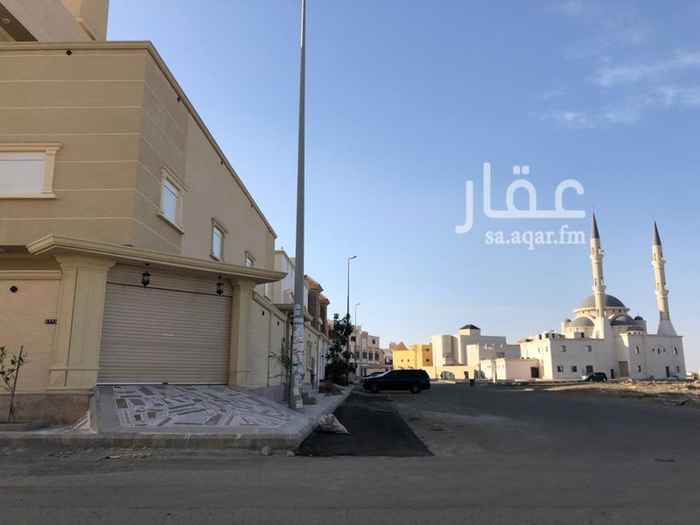 1408427 عماره جديده مكونه من ستة شقق ،
*اربعه شقق تتكون من :
٥ غرف + صاله كبيره + مطبخ كبير +غرفة خادمه + ٤ دورات مياه
* شقتين تتكون من :
٣ غرف كبيره + صاله كبيره + مطبخ كبير +غرفة خادمه + ٤ دورات مياه + سطوح منفصل
قريبه من مسجد جامع ومن كلية البترجي .
مواصفات الشقة:
تشطيب ديلوكس ، ارضيه رخام وبرسلان ، نوافذ المنيوم دبل مع الحامي الخارجي من الشمس والغبار (شتر كهربائي) ، مصعد ، اضاءة موفره للطاقه LED , عوازل حراريه ، اطقم صحيه لدورات المياه من افضل الانواع .
للتواصل الاتصال : 0555523781