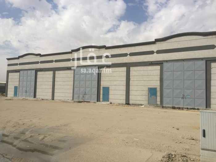 1239813 مستودعات جديدة
راس بلك مجهز بالكامل من دفاع مدني واجهزة السلامة
موقع ممتاز