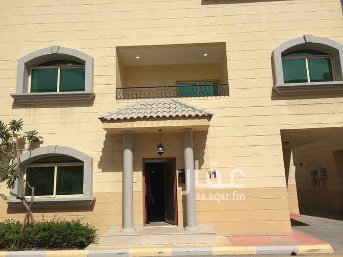 1453278 فيلا للايجار بكامباوند
الدور الارضي:_ مجلس + ومقلط
صالة + مطبخ +دورت مياة
الدور الاول:- 4غرف نوم ) عرفتين ماستر
وغرفتين يخدمهم حمام
يوجد امن بالكامباوند24ساعة
توجد خدمات مثل
مسبح *ملعب كورة قدم +جيم+سوبر ماركت يخدم السكان
محطة تحلية