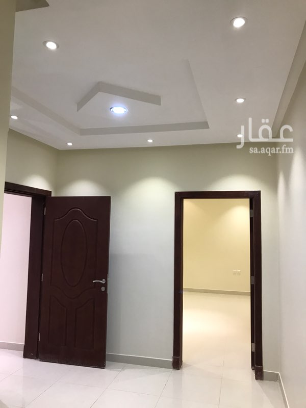 1394358 شقة في عمارة الدور الثاني عبارة عن 3 غرف وصالة وحمامين ومطبخ ومستودع مجهزة بدواليب مطبخ وتكييف اسبلت