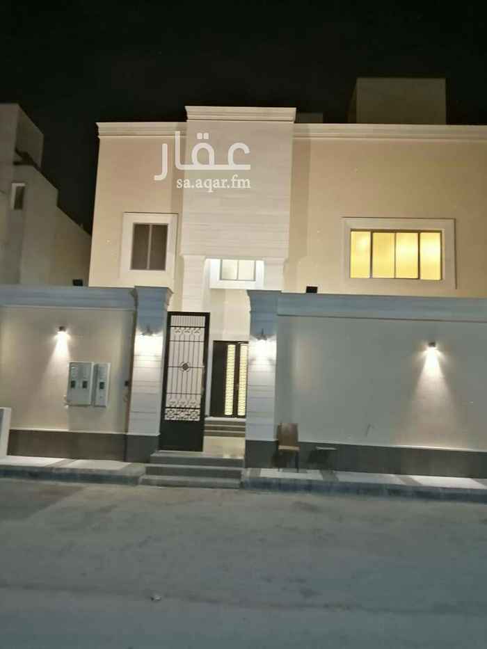1724664 فيلا فاخرة للبيع حي القيروان
المساحة 500 متر
شارع 15 شرقي
درج صالة وشقة
تتكون من الارضي ٠٠٠
مدخل سيارة ٠ غرفة سائق ٠ ملحق خارجي ٠ مجلس ٠ مقلط ٠ صالة ٠ مطبخ + مستودع + غرفة شغالة ٠ وغرفة غسيل + مجلس نساء ٠ غرفة كبار سن ٠ إستقبال كامل
الأول ٠٠٠
4 أجنحة ماستر + صالة
الشقة ٠٠٠٠٠
ثلاث غرف نوم + مجلس + مطبخ + ٢ حمام
مميزات الفيلا ٠ مصعد راكب ٠ تكييف مخفي ٠ حديقة ٠ ديكورات راقية جدأ ٠ شغل شخصي وليسة تجاري ٠ ضمانات على كافة الشغل ٠
السعر ٢مليون و٥٠٠ الف ريال
والله ولي التوفيق وشوف الفيلا وارجع لي