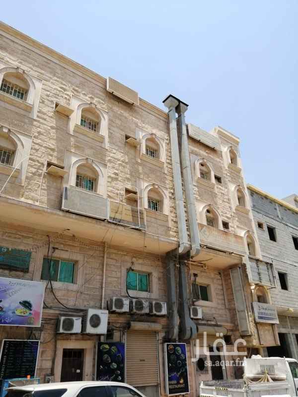 1665271 عمارة للايجار بالكامل عوائل
تتكون من ٩ شقق عبارة عن غرفتين وصالة ومطبخ راكب وحمامين
الموقع مميز تقريبا وسط الجبيل وجميع الخدمات متوفر
الايجار سنوي