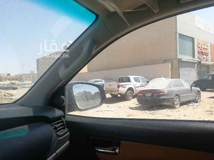 1589462 تفتح شمال ع سعد بن عبدالرحمن شارع٦٠ وجنوب ع شارع طلحه شارع ستين السعر قابل للتفاوض وهي عباره اربع قطع من الشمال قطعتين تكون ٣٠ في عمق٤٢م ومن الجنوب ٣٠ في عمق٣٠ والي يرغب بقطعه اوقطعتين لامانع من ذالك