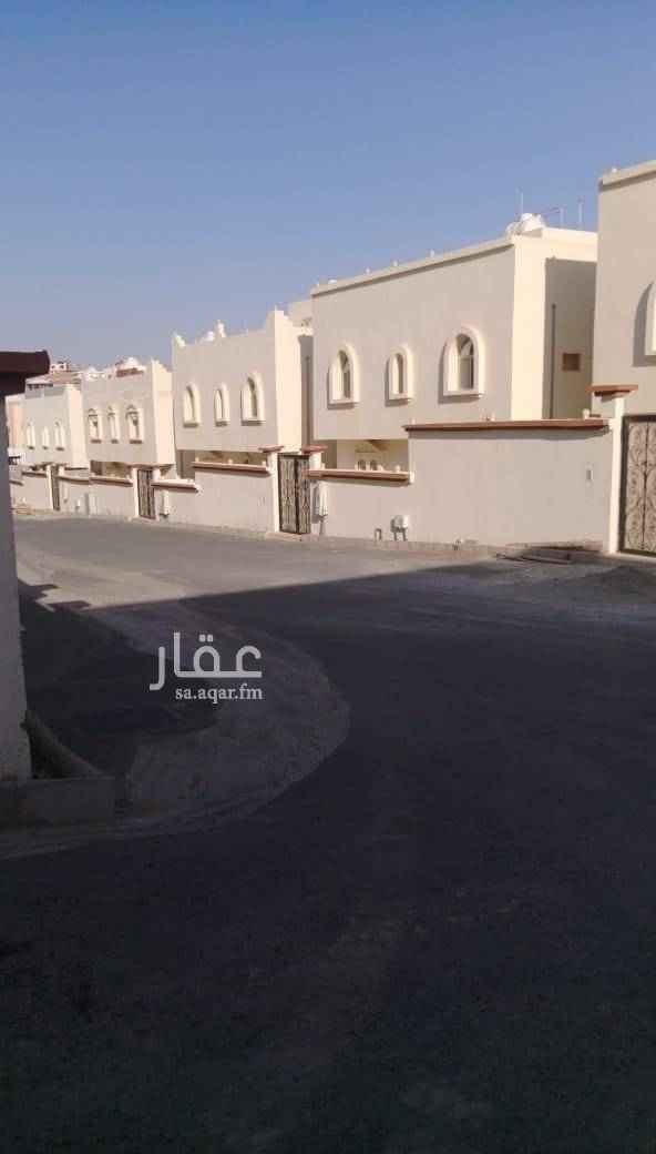 1510501 فيلا مستقله للبيع
المساحه ٣٠٠
عباره عن دورين كل دور مستقل
كل دور ٤ غرف
الفيلا بدون صك وثيقه فقط
الكهرب واصل عداد
المويه واصله
الموقع الاجواد
الموقع على الخريطه غير دقيق
المطلوب ٥٨٠٠٠٠ خمس ميه وثمانين الف ريال