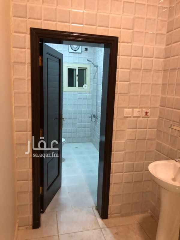 1509598 السلام عليكم
ملحق ٣ غرف مجاور للسطح
٣ غرف
صاله
مطبخ امريكي مفتوح على الصاله
دورتين مياه
مدخلين
عداد كهرباء منفصل
الايجار دفعتين فقط
الملحق سكن لمدة ٦ شهور فقط
لا يوجد مصعد
المنطقه جدا هاديه
الفيلا صغيره يوجد بها ٣ شقق فقط
الدور الا ضي والاول مستاجره لعوائل صغيره