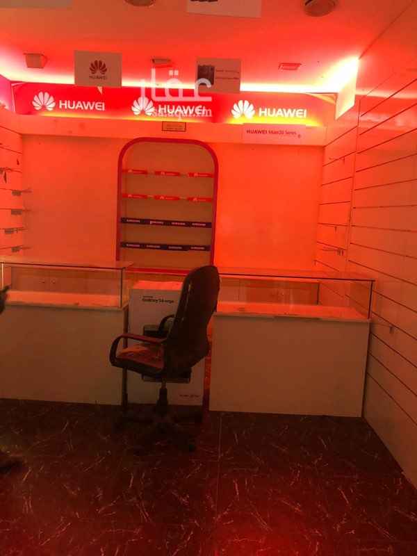 1353901 محل لتقبيل
المحل موقعه جدا ممتاز
المطلوب ٤٠٠٠٠ مدفوع اجار سته اشهر