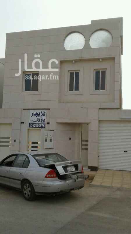 1510436 دور علوي جديد للايجار
مجلس وصالة ومطبخ و3غرف نوم و3دورات مياه مكيفات اسبيلت ومطبخ راكب
السعر 65 ألف ريال