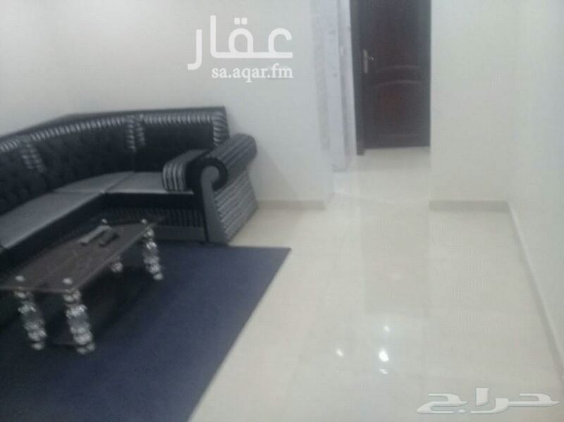 1466985 شقق مفروشة عزاب جديدة ونظيفة غرفة وصالة وحمام الغرفة بها ٢سرير ودولاب وكمدينو تسريحة ومكيف اسبلت والصالة بها كنب جلوس امريكي وفرشة أرضية وطالولة وشاشة تلفزيون كبيرة ومكيف اسبلت مع خدمة النظافة مجانااا داخل الشقق سعر الغرفة والصالة ١٥٠٠ ريال
# غرفتين وصالة وحمام ومطبخ مفروش فرش كامل ونظيفة ومكيفة سعر الشهر ١٨٠٠ ريال شامل الكهرباء والمياة والنظافة مجانااا داخل الشقق للحجز ٠٥٦٢٢٥٦٦٦٦