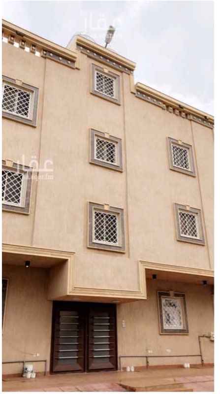 1575268 دور علوي عدد الغرف ستة ومخزن ويوجد به مصعد قريب من ممشى المروج وجامع الشبلان