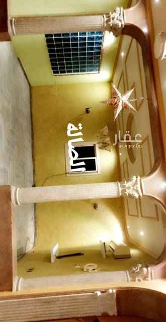 1635383 شقة دورين مع السطح مجددة حسب الصور
ثالث عقار من الشارع الرئيسي عبدالقدوس الانصاري بجوار حديقة ومسجد وموقف سيارات
مواقف مياه مجاري كهربا
الغرف كبيرة