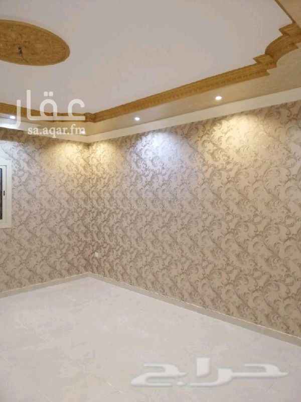 1400499 شقة 4 غرف وصالة ومطبخ 3 دورات مياة الشقة بالدور الاول فوق الأرضي مباشرة يوجد مصعد عمر العمارة 3 سنوات
الايجار 22 الف
اذا ماردينا على اتصال ارسلنا واتس يجيك رد اقل من ساعه