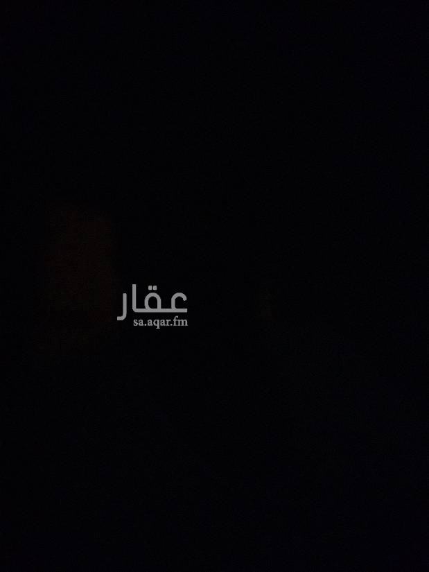 1560397 استراحة للإيجار ايام العيد
ارض كاملة مساحتها 900 متر تصلح للعوائل الكبيرة
فيها مطبخ كامل وصالة ومجلس أثاث نظيف وحوش كبير ومسطح خظرا بمساحة 300 متر وموقف سيارة
الموقع حي الرحاب شمال بريدة
قريب من جزيرة الطفل
التواصل واتس أب فقط