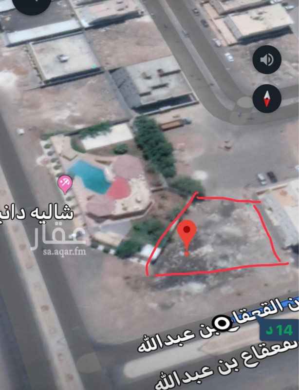 1687828 أرض مميزة (تجاري سكني) واجهة شالية شارع ٤٠م وجنوبية مواقف