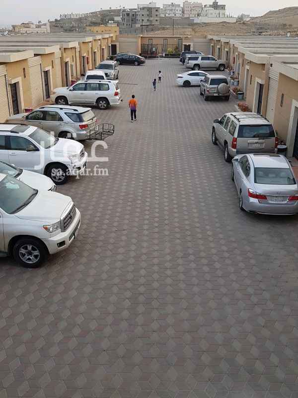 1143927 سكن مغتربات 🏘
🛑🛑🛑 تعلن عن فتح الإيجار الشهري للعايلات فقط وكذالك اليومي 🛑🛑🛑🛑
ابها المنسك ترحب بكم 🌹
مدخل خاص لكل فله وغرفه نوم رئيسيه . وغرفه نوم اطفال وصاله. ومجلس خارجي. . و٣ دورات مياة. يوجد مسجد بالموقع. وبقاله.
ملاهي اطفال مجانا المنسك للحجز والاستفسار 0545063393