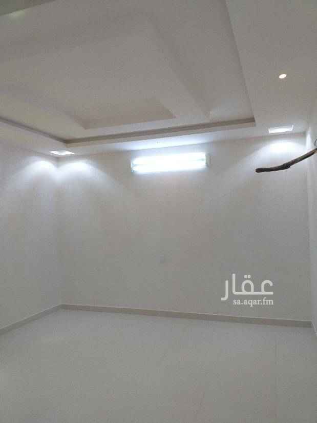 1587260 الرياض ظهرة لبن
شقة للبيع مدخلين٥غرف وصالةومطبخ و٣حمامات جديدة ماسكنت عبارة عن مجلس ومقلط وصالة ومطبخ و٣غرف نوم و٣حمامات وعليه ضمانات عشرين سنة على السباكة والكهرباء في حي لبن لتواصل الأرقام التالية ٠٥٦٢٦٦٦٢٢٣
٠٥٠٨٠٣٤٥٤١