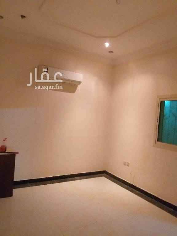 1549939 غرفه وحمام
راكب مكيف
مجدده بالكامل
مدخل جانبي من السيب