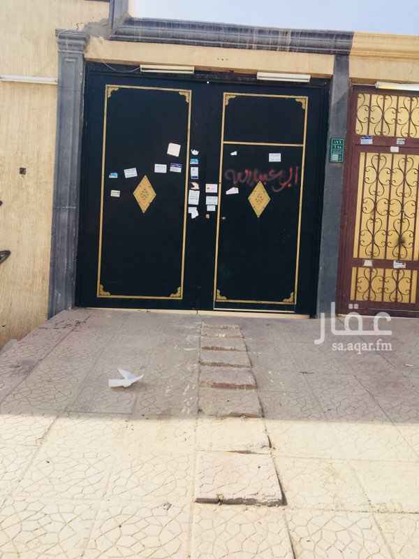 1629600 استراحه مدخل سيارت 2+مجلس +مطبخ+2حمام
شهري2500ريال سنوي25000الف شامل ماء واكهرب
الاستفسار 0531583120