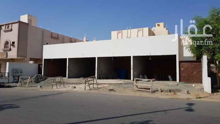 1464209 عدد أربع محلات تجارية جديدة على شارع 30 بمساحة إجمالية 120 متر مربع للإيجار بالكامل يوجد بها اربع عدادات كهرباء وخزان علوي مستقل كل محل وتمديدات صحية.
(السعر الاجمالي للمحلات الاربعة)