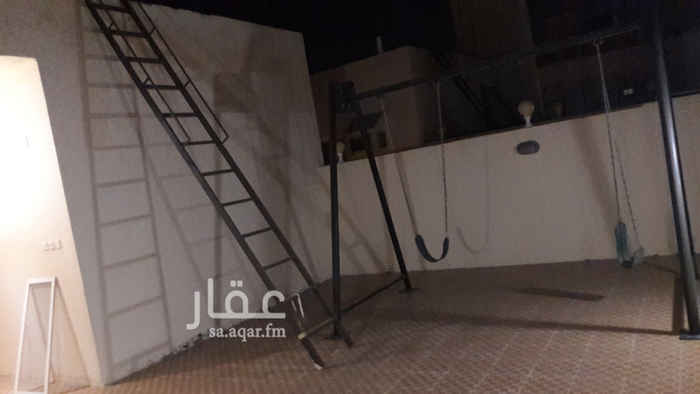 1693582 فيلا جديدة فاخرة
الدور الأرضي:
مدخل رئيسي+مجلس+غرفة طعام+مغسلة+حمام+غرفتين+صالة+حمام+مطبخ+مدخل جانبي+بيت درج.
الدور الأول:
مدخلين+غرفتين+حمام+مغسلة+صالة+غرفتين+حمام+مطبخ.
الدور الثاني:
مدخل+غرفة+صالة+حمام+غرفة غسيل+مدخل سطح.
يوجد إمكانية تركيب مصعد.
يرجى التواصل على الواتساب 0558546464 أبو معاذ