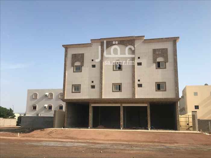 1553311 مكون من اربع طوابق وكل واربع محلات تجاريه ومصعد والدور الاول شقه ومحلات والثانيه شقتين والثالث شقتين والرابع شقه وعلى مواقف ثم شارع الامام مسلم اشترطات وزارة الصحه مطابقه للمتستوصفات الخاصه او الشركات