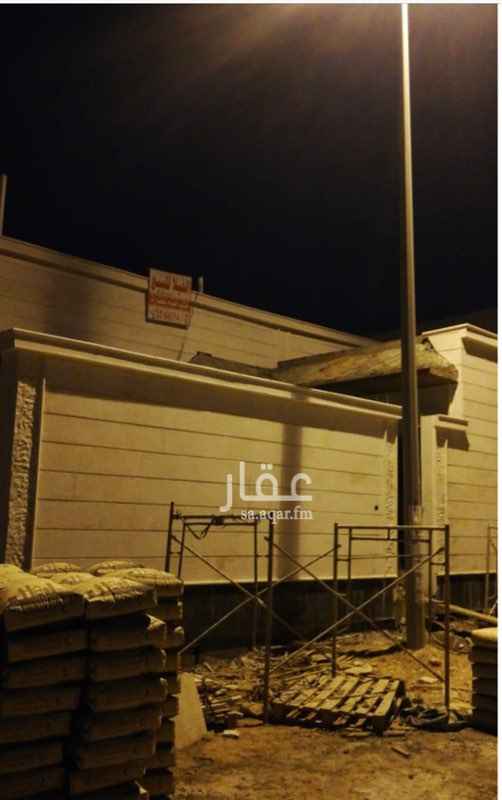 1667391 للبيع دور مؤسس دورين شارعين زاوية في مخطط الراجحي طريق بيروت مساحة ٤٠٠ م مشب خارجي مجلس رجال مقلط وصالة و٣ غرف نوم مجلس نساء ومطبخ ومستودع حوش رجال وحوش نساء مدخل سيارة كراج السوم٧٠٠ الف البيع ٧٢٠ الف
شغل مضمون ١٠٠٪ من صاحب المبنى والمؤسسة