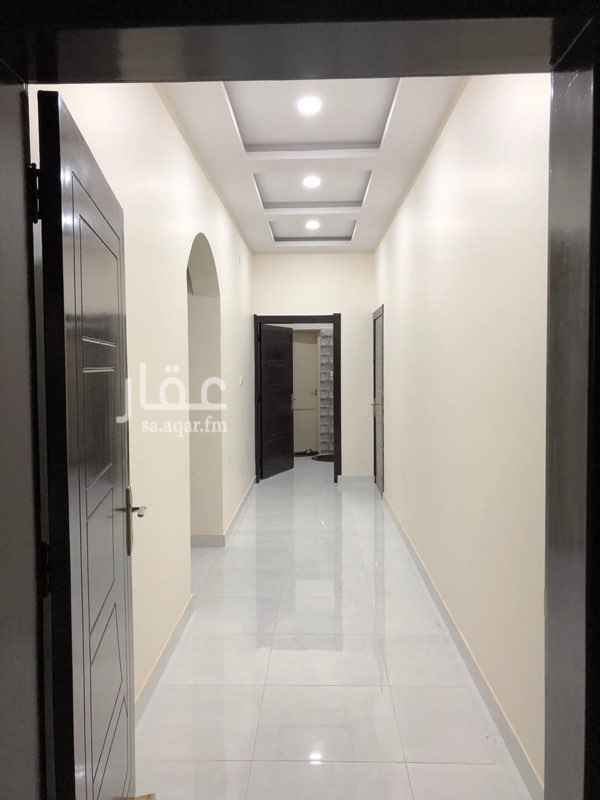 1685554 دور مؤسس دورين فخم جدا مخطط الضاحية مؤثث أثاث راقي جدا
يحتوي على مشب خارجي ومجلس رجال وصالة ومجلس نساءوثلاث غرف نًوم ومطبخ ومستودع وغرفة خادمة وثلاث أحواش للبيت ومسطحات خضراء ( حديقة ) ومدخل سيارات ( كراج )
السوم ٧٥٠ الف بالاثاث والبيع قريب جدا
يقبل جميع البنوك .