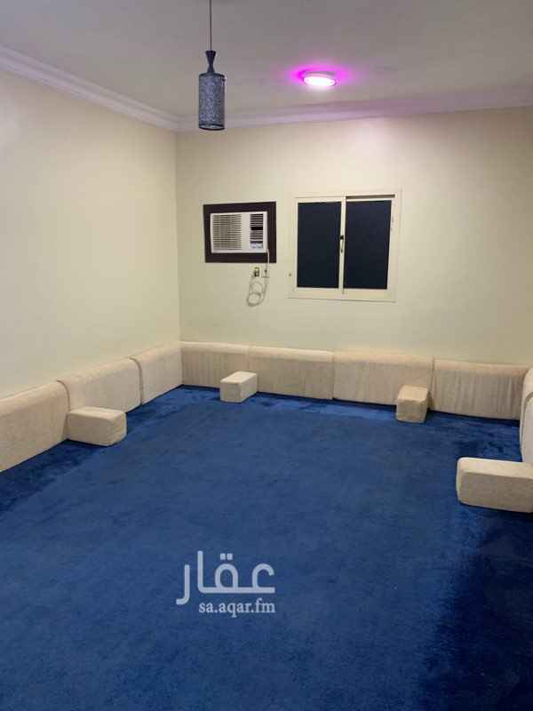 1585810 شقق عزاب فاخره غرفه وصاله ودوره مياه ومطبخ منعزل الاسعار من ٩٠٠ وانت طالع في منها موثثه ومنها بدون اثاث