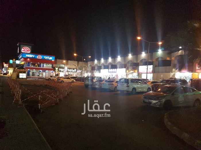 1407528 محل واجهه غربية بسوق الشرقي بلازا رقم المحل ٣٤ ومحل اخر رقمه ٤١