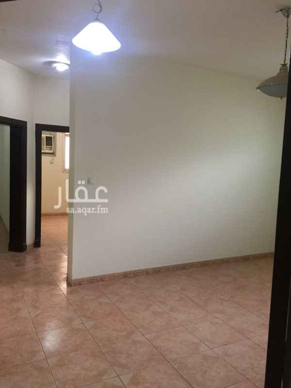 1404967 بالقرب من خريص بلازه
عماره نظيفه 0563165131
ويوجد في الطابق الاول ٢غرفتين وصاله 17000
ويوجد ٣ غرف وصاله وصطه
مقف خاص متوفيره للكل واكثر