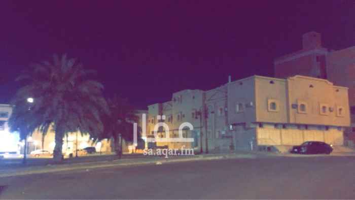 1296693 شقه مجدده للايجار بحي العمره بالقرب من الدفاع المدني
واجهتها حديقه وبالقرب من المسجد
مكونه من 4 غرف وصاله ودورتين مياه ومطبخ
.. لا يوجد مصعد