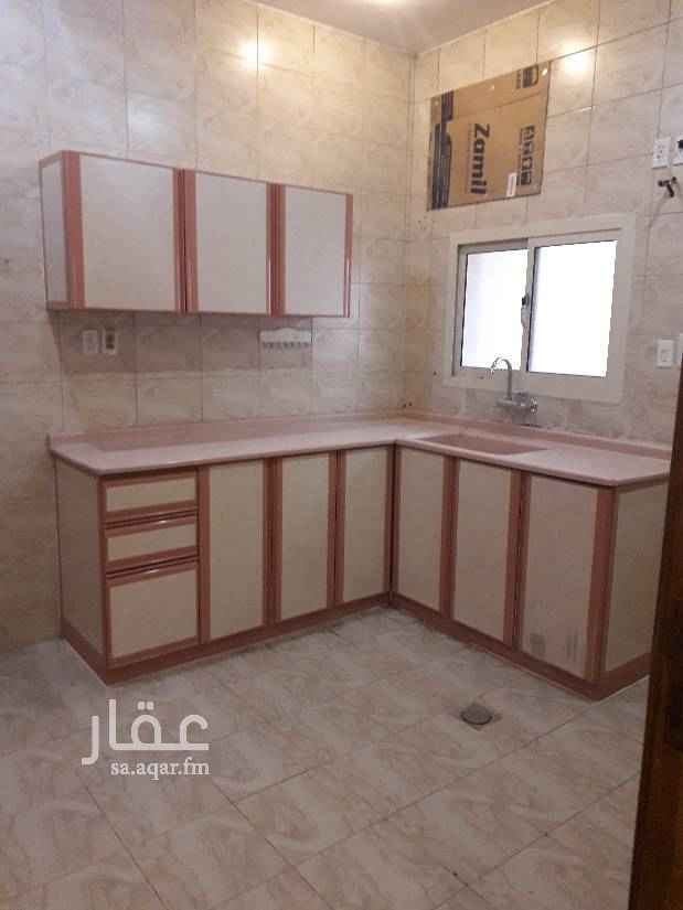 1582071 للايجار شقق عوائل ممتازة حى الزهور
غرفتين وصالة ومطبخ وحمامين مدخلين ارضى
يوجد ارضى وعلوى
أيضا
يوجد غرفتين وصالة ومطبخ وحمامين 11 الف
للتواصل حسين وهدان
0563329555