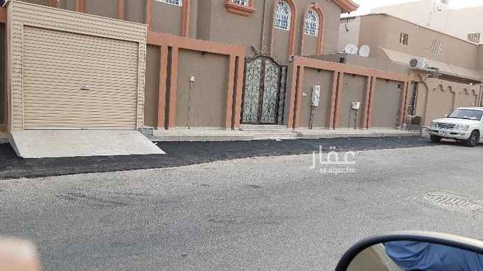 1617516 فيلا سكنيه مؤثثه اثاث فاخر مع جميع الاجهزه و التكييف.
جاكوزي للغرفه الماستر. صك حر. جاهزه للسكن مباشره. العرض من المالك مباشر.
جدران البيت الخارجيه عوازل.
يوجد بها مطبخ خارجي مكتمل.
الفله لا يوجد بها اي عيوب في التصميم او اساسات.
كهرباء و سباكه ممتازه جدا.