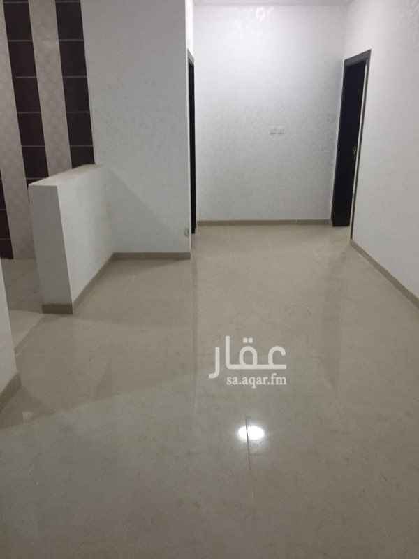 1278449 *شقة للبيع بسعر مغري في مكة المكرمة*
- الدور الثاني.
- يوجد مصعد كبير تركيب شركة متسوبيشي.
- عدد الأدوار ٥ متكررة.
- المساحة (١٣٥.٤٣).
- المحتوى (صالون + ٣ غرف نوم + موزع + مطبخ + ٣ حمامات).
- الموقع (الفيحاء - خلف الممشى الرئيسي - بجوار مجمع الملاعب الحكومي)
- المطلوب 350,000 ثلاث مائة وخمسون ألف ريال.
*ملاحظة* (من المالك مباشرة).