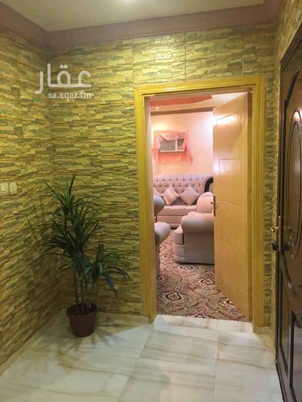 1396092 🔴 شقة ملحق مملوكة بصك من المالك مباشرة دون وسيط
( ملحق )بطحاء قريش - مخطط محمد بن فهد بعد كتابة العدل وخلف اسكان فندق هوليدي ان
مساحة الشقة 164م مع السطح 224 م
مؤثثة بالكامل مدخل واحد للشقة بها اربع غرف كبار والخامسة غرفة صغيرة 3 في 3 _ صالة موزع الغرف + 3 دورات مياة +
السطح خاص بالشقة ومدخله من الشقة ومصرح بالبناء لمن اراد الزيادة في عدد الغرف
خزان علوي وسفلي 30 طن مستقل بالشقة ، عداد كهرب مستقل ، غرفة للسائق في البادروم مستقله بالشقة ، مساحة الشقة 164 م والسطح 60 م
💢