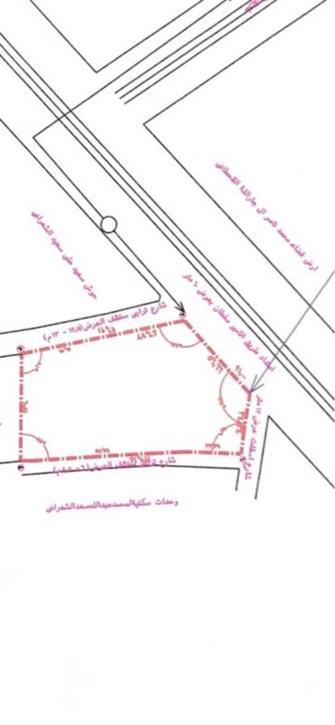 1628681 ارض تجاريه على طريق الامير سلطان (الميه) مملوكه بصك تجاري على كامل المساحه على ثلاث شوارع يحدها من الشمال طريق الميه ومن الشرق شارع ٦م ومن الغرب شارع بعرض ١٣م للايجار على المدى الطويل.
المالك مباشره