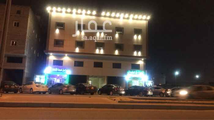 1388170 يوجد محلات لايجار تابعه لشقق عزاب