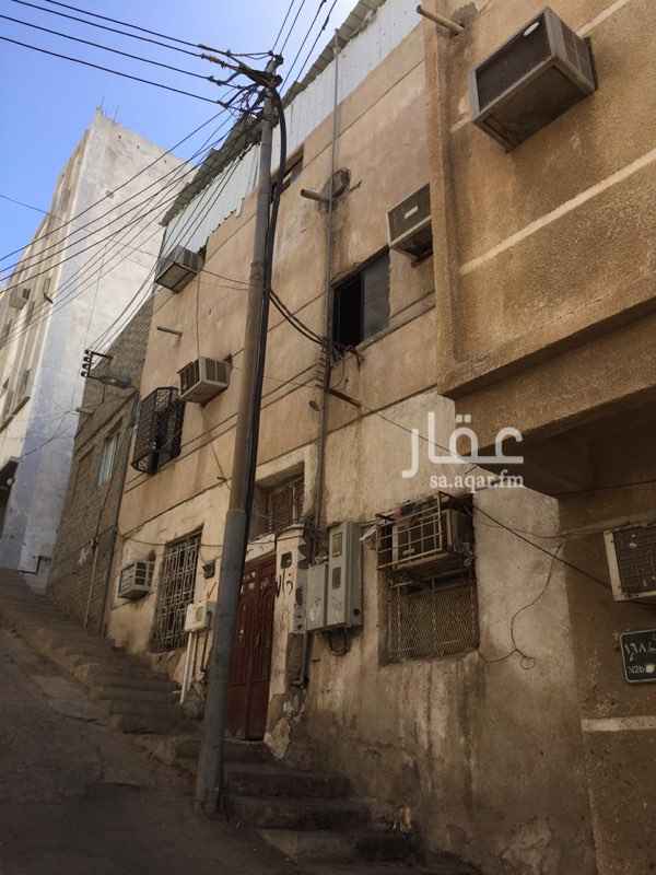 1693829 عاجل جداً
بيت شعبي فالعتيبية يبعد عن الحرم أقل من 2 كيلو للبيع مساحه 100 متر بصك اكتروني وجاهز للافراغ وطبعاً كل الخدمات موجودة من صرف صحي ومياه العين والكهرباء دورين وملحق يتكون الدور الارضي من 3 غرف ودورة مياه ومطبخ والدور العلوي يتكون من 3 غرف ودورة مياه والملحق غرفه كبيرة السوم ٤٥٠ الف والجاد يتواصل معي وممكن تجي تشوف البيت على الطبيعه