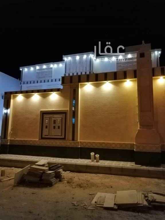 1658838 السلام عليكم ورحمه الله وبركاته اسعد الله اوقاتكم بكل خير
فيلا للبيع بحي الغروب شغل شخصى
على الضمانات الكافية
الفيلا دور واربع شقق
شارع امامى وشارع خلفى 15/20
مكونات الدور الارضي مدخل سياره مشب حوش كبير
مجلس رجال ومجلس للنساء صاله ومطبخ ابع دورات مياه
ثلاث غرف نوم مقلط الحوش الخلفى مشب للنساء دورات مياه مع مغاسل ومطبخ ثانى وغرفة خادمة الشقق
ثلاث وصاله ومطبخ وثلاث دورات مياه مجلس